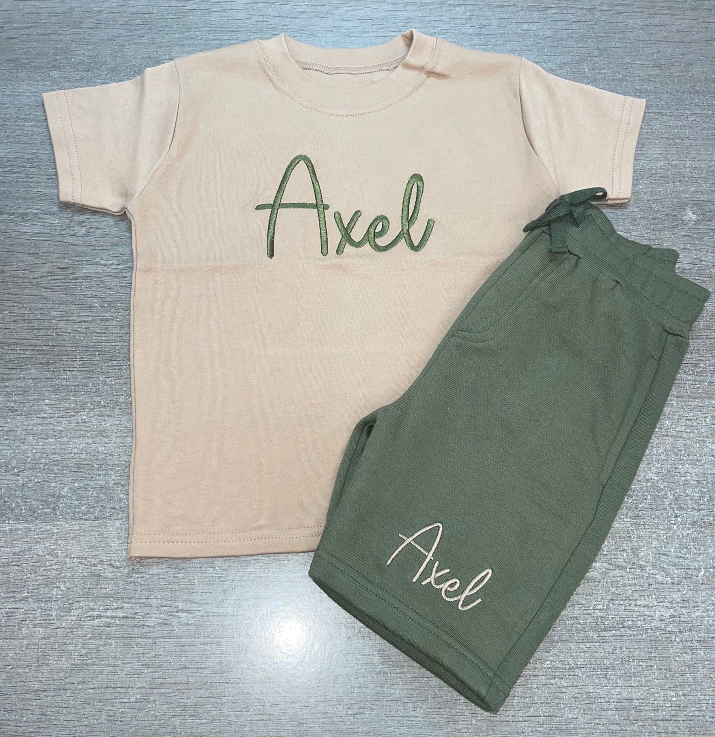 Personalised T-Shirt & shorts set - Khaki & beige