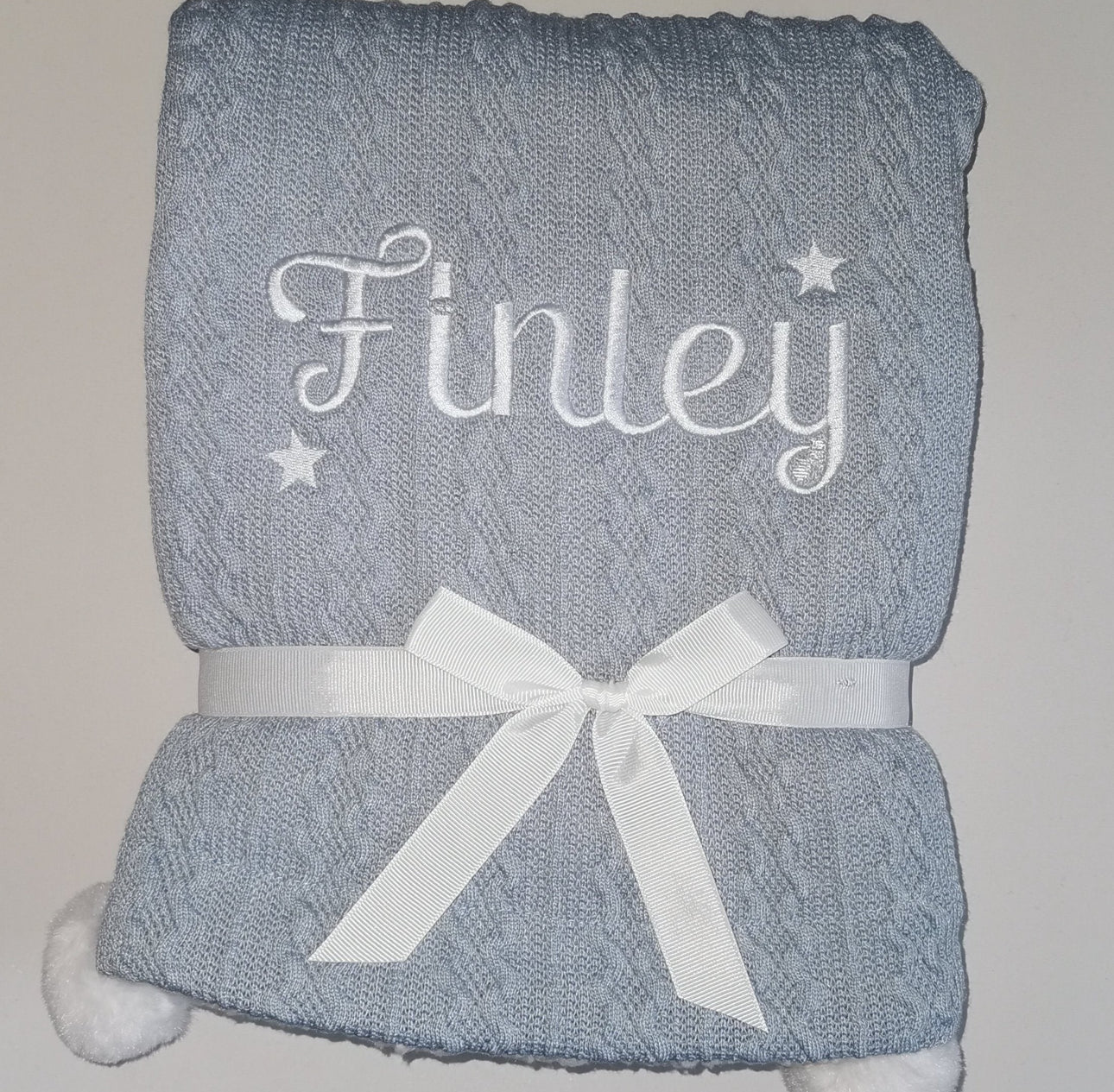 Personalised cable knit luxury blanket