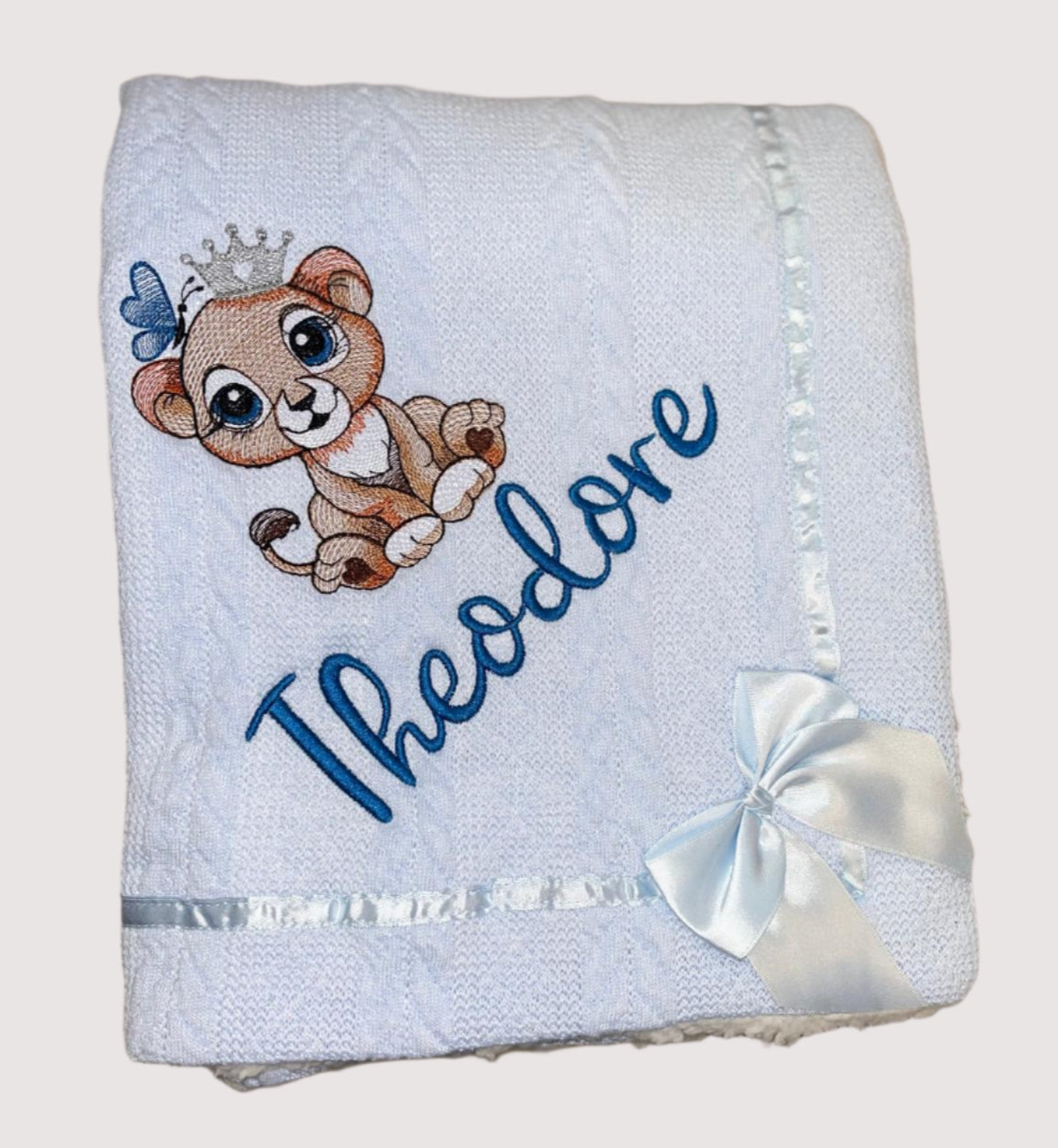 Personalised cable knit bow blanket - Lion