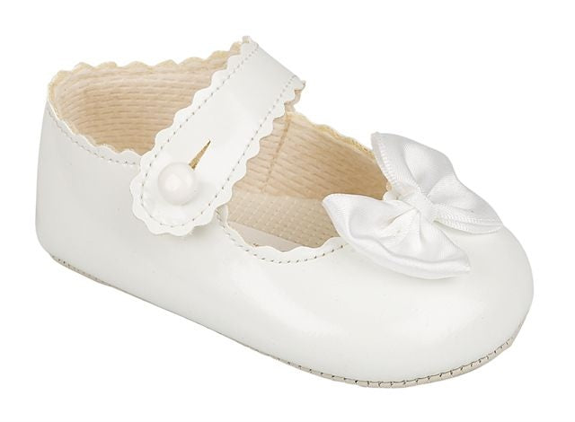Baby Girls white patent shoes