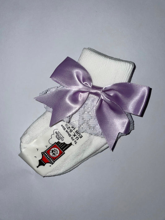 Girls Lilac Bow lacey socks